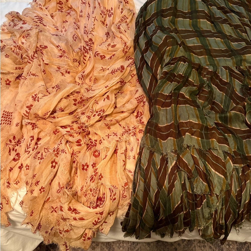 FREE PEOPLE
Skirt